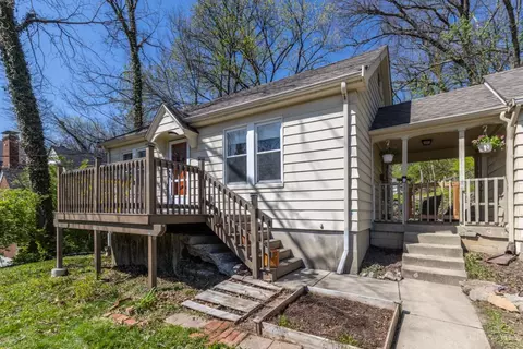 Exterior - 2856 Sterrett Ave, Cincinnati, OH 45204 photo 1 of 8