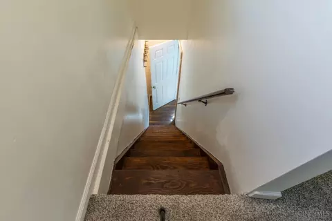 Entry Way - 2856 Sterrett Ave, Cincinnati, OH 45204 photo 1 of 1