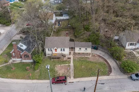 View/Area - 2856 Sterrett Ave, Cincinnati, OH 45204 photo 1 of 3