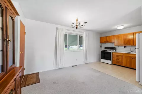 595 Comet Dr, Cincinnati, OH 45244 photo 11