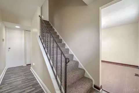 Entry Way - 915 Smiley Ave, Forest Park, OH 45240 photo 3 of 3