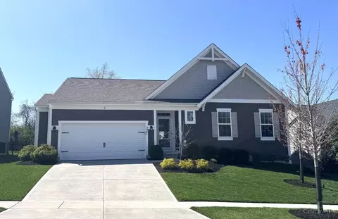 3901 Kippling Xing, Cincinnati, OH 45245