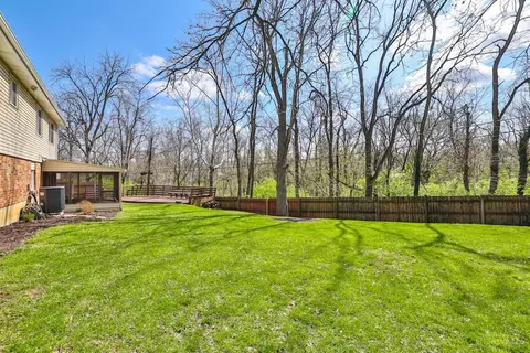 Exterior - 2105 Galloway Ct, Cincinnati, OH 45240 photo 6 of 9