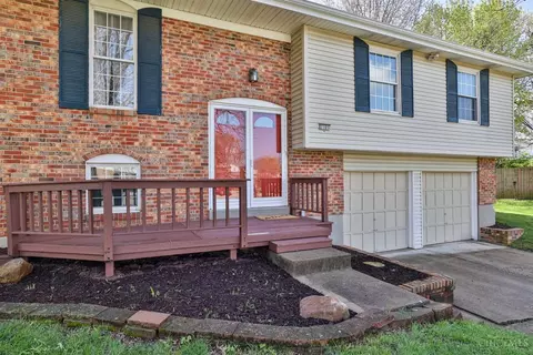 Exterior - 2105 Galloway Ct, Cincinnati, OH 45240 photo 1 of 9