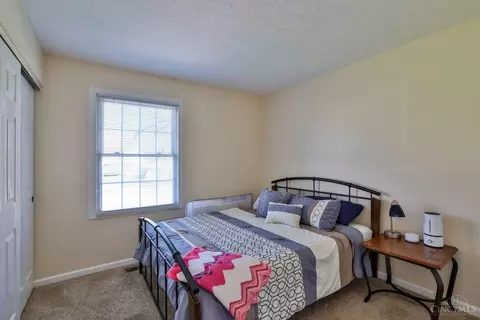 Bedroom - 2105 Galloway Ct, Cincinnati, OH 45240 photo 5 of 5