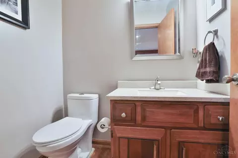 Bath - 8564 Landen Cv, Maineville, OH 45039 photo 3 of 8