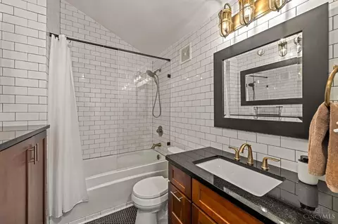 Bath - 1311 Spring St, Cincinnati, OH 45202 photo 4 of 5