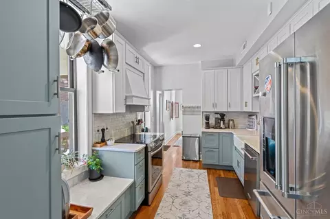 Kitchen - 1311 Spring St, Cincinnati, OH 45202 photo 1 of 7