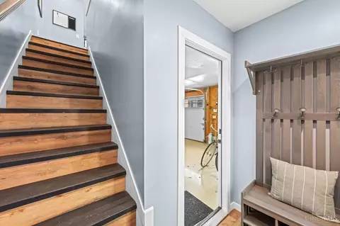 Entry Way - 1311 Spring St, Cincinnati, OH 45202 photo 12 of 14