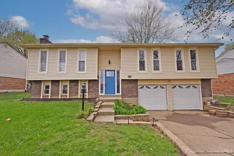 1993 Broadhurst Ave, Cincinnati, OH 45240