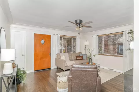 Entry Way - 5764 Oriole Ct, Fairfax, OH 45227 photo 1 of 1