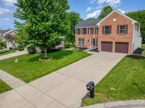 7800 W Bay Dr, Mason, OH 45040