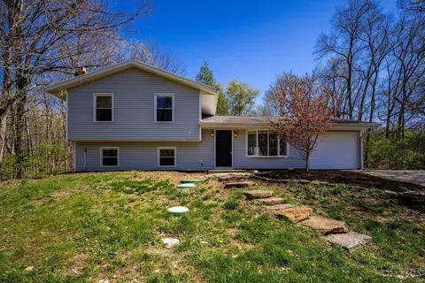445 Branch Hill Loveland Rd, Loveland, OH 45140