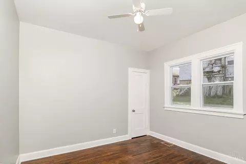 5200 Ebersole Ave, Cincinnati, OH 45227 photo 9