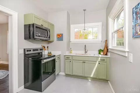 5200 Ebersole Ave, Cincinnati, OH 45227 photo 7