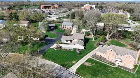 View/Area - 9591 Heather Ct, Blue Ash, OH 45242 photo 2 of 7