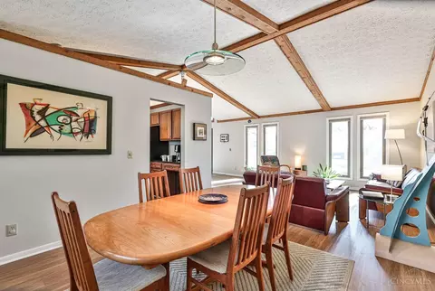 Dining - 9591 Heather Ct, Blue Ash, OH 45242 photo 2 of 4