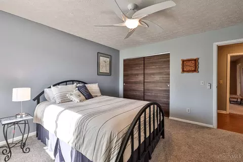 Bedroom - 9591 Heather Ct, Blue Ash, OH 45242 photo 7 of 7