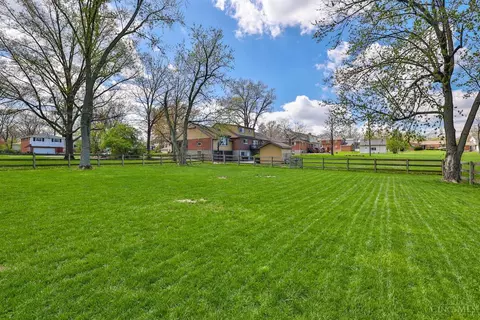 7449 Hosbrook Rd, Cincinnati, OH 45243 photo 39
