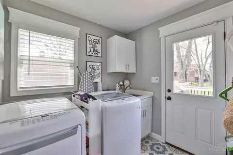 7449 Hosbrook Rd, Cincinnati, OH 45243 photo 13