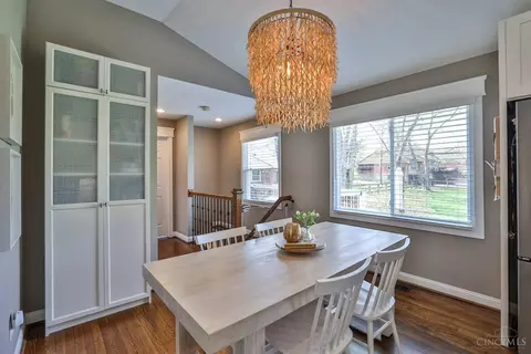 7449 Hosbrook Rd, Cincinnati, OH 45243 photo 9