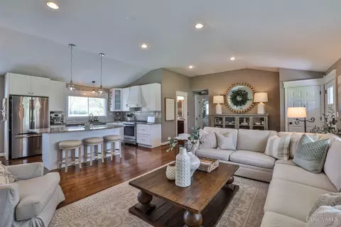 7449 Hosbrook Rd, Cincinnati, OH 45243 photo 7