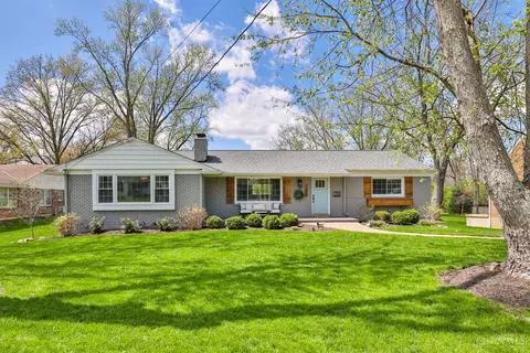 7449 Hosbrook Rd, Cincinnati, OH 45243