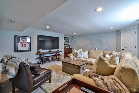 7449 Hosbrook Rd, Cincinnati, OH 45243 photo 31