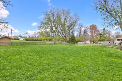 7449 Hosbrook Rd, Cincinnati, OH 45243 photo 40