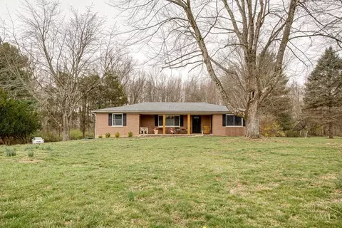 6715 Oakland Rd, Loveland, OH 45140
