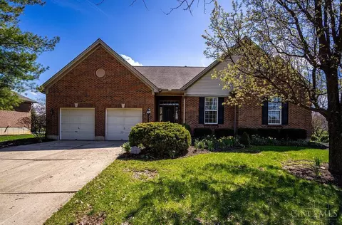 2773 Mill Pond Ct, Hamilton, OH 45011