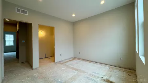 3908 Edwards Rd, Cincinnati, OH 45209 photo 17
