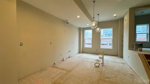 3908 Edwards Rd, Cincinnati, OH 45209 photo 6