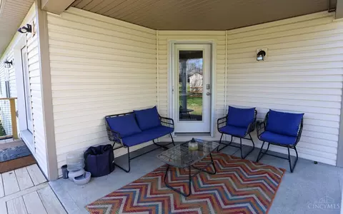 Exterior - 676 Smiley Ave, Springdale, OH 45246 photo 9 of 11