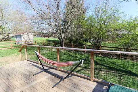 Exterior - 676 Smiley Ave, Springdale, OH 45246 photo 8 of 11