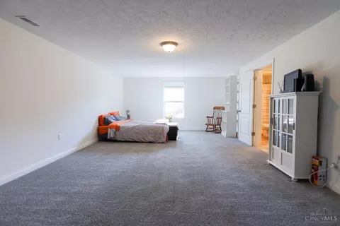 Bedroom - 676 Smiley Ave, Springdale, OH 45246 photo 3 of 4