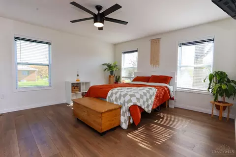 Bedroom - 676 Smiley Ave, Springdale, OH 45246 photo 1 of 4