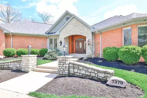 Exterior - 7379 Southpointe Dr, Cincinnati, OH 45233 photo 2 of 14