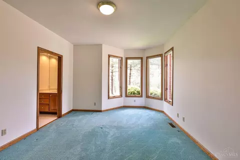 Bedroom - 7379 Southpointe Dr, Cincinnati, OH 45233 photo 5 of 6