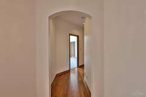 Entry Way - 7379 Southpointe Dr, Cincinnati, OH 45233 photo 3 of 4
