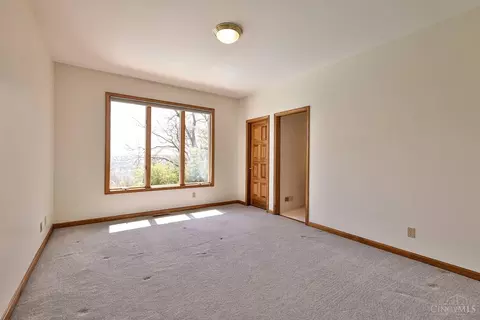 Bedroom - 7379 Southpointe Dr, Cincinnati, OH 45233 photo 2 of 6
