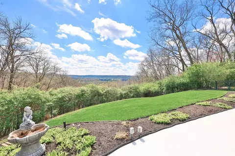 Exterior - 7379 Southpointe Dr, Cincinnati, OH 45233 photo 5 of 14