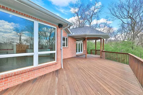 Exterior - 7379 Southpointe Dr, Cincinnati, OH 45233 photo 3 of 14