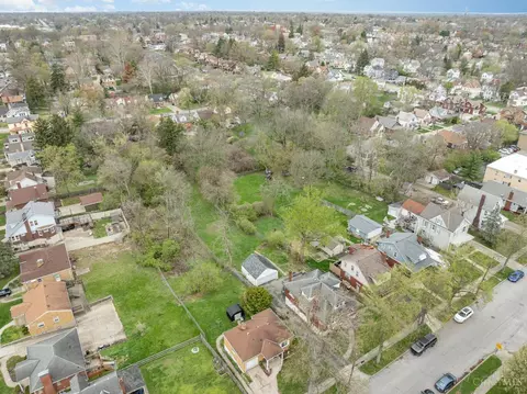 View/Area - 3319 Cheviot Ave, Cincinnati, OH 45211 photo 3 of 8
