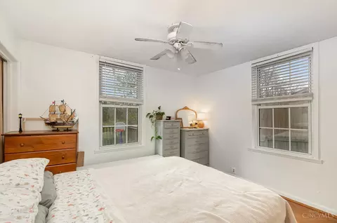 Bedroom - 3319 Cheviot Ave, Cincinnati, OH 45211 photo 1 of 7