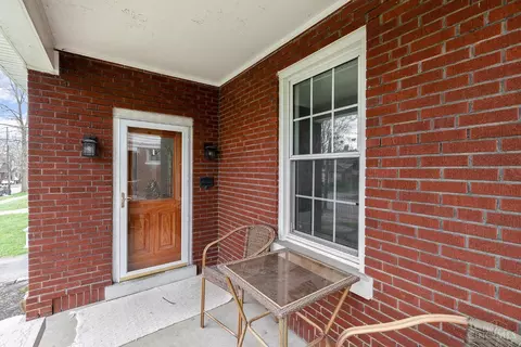 Exterior - 3319 Cheviot Ave, Cincinnati, OH 45211 photo 5 of 9