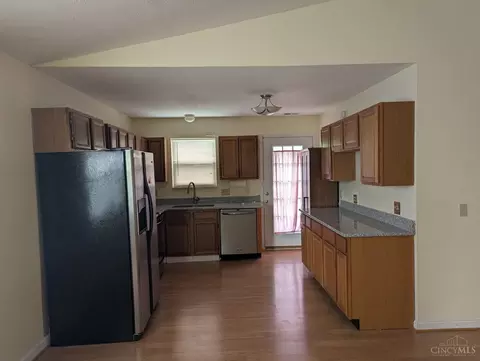 9547 Main St, Cincinnati, OH 45242 photo 9