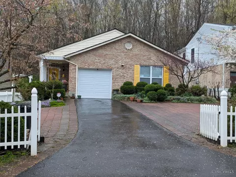 9547 Main St, Cincinnati, OH 45242