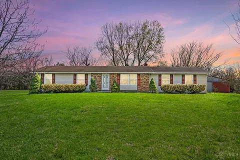 5504 Newtonsville Hutchinson Rd, Batavia, OH 45103