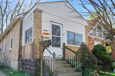 3982 Watterson Rd, Fairfax, OH 45227